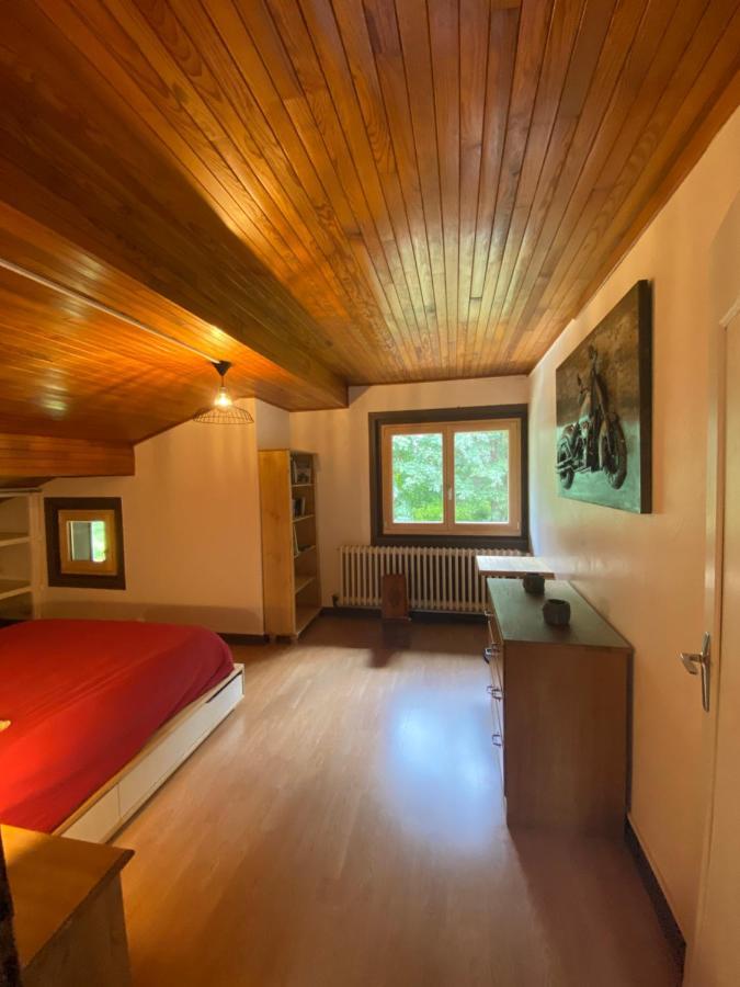 Logement Mansarde Dans Maison Avec Jardin En Bord De Piste, Vue Montagne Les Houches Exterior foto